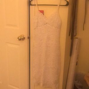 ARDEN B white crochet dress/ just below knee-small